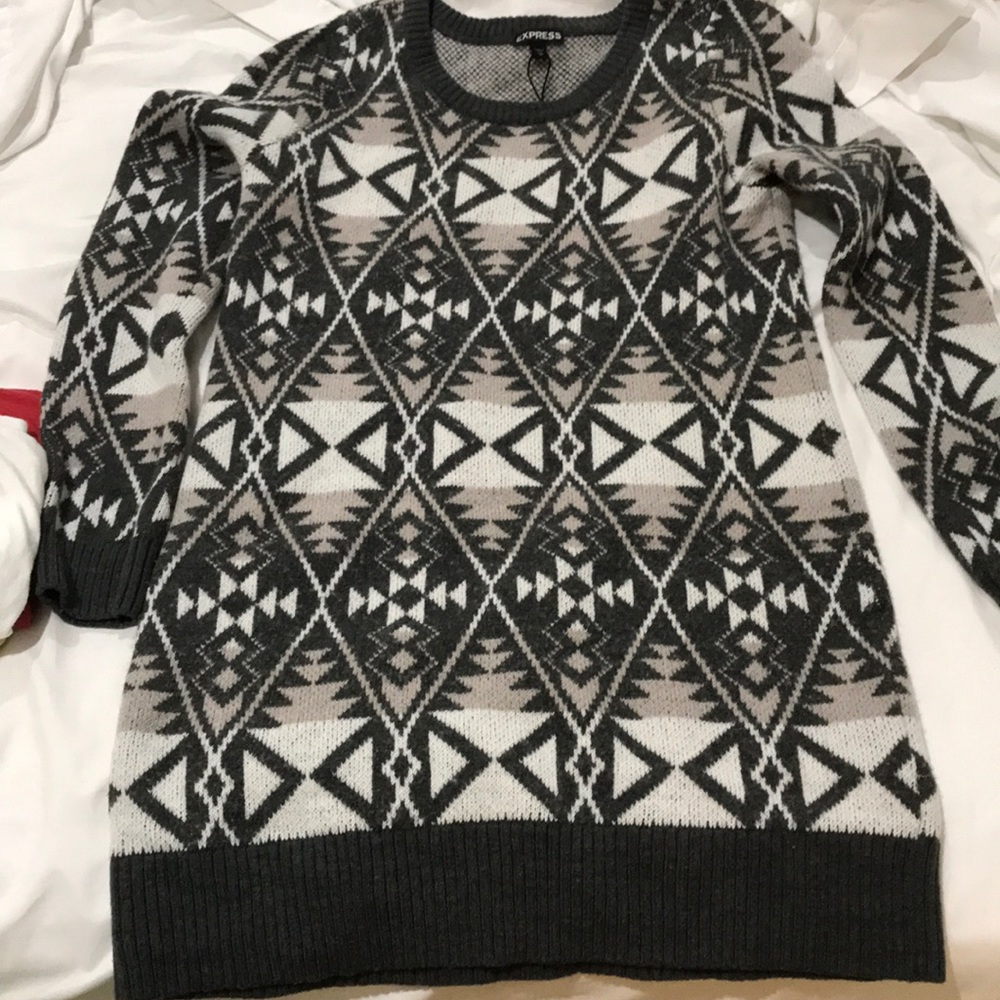Express Gray and light pink sweater